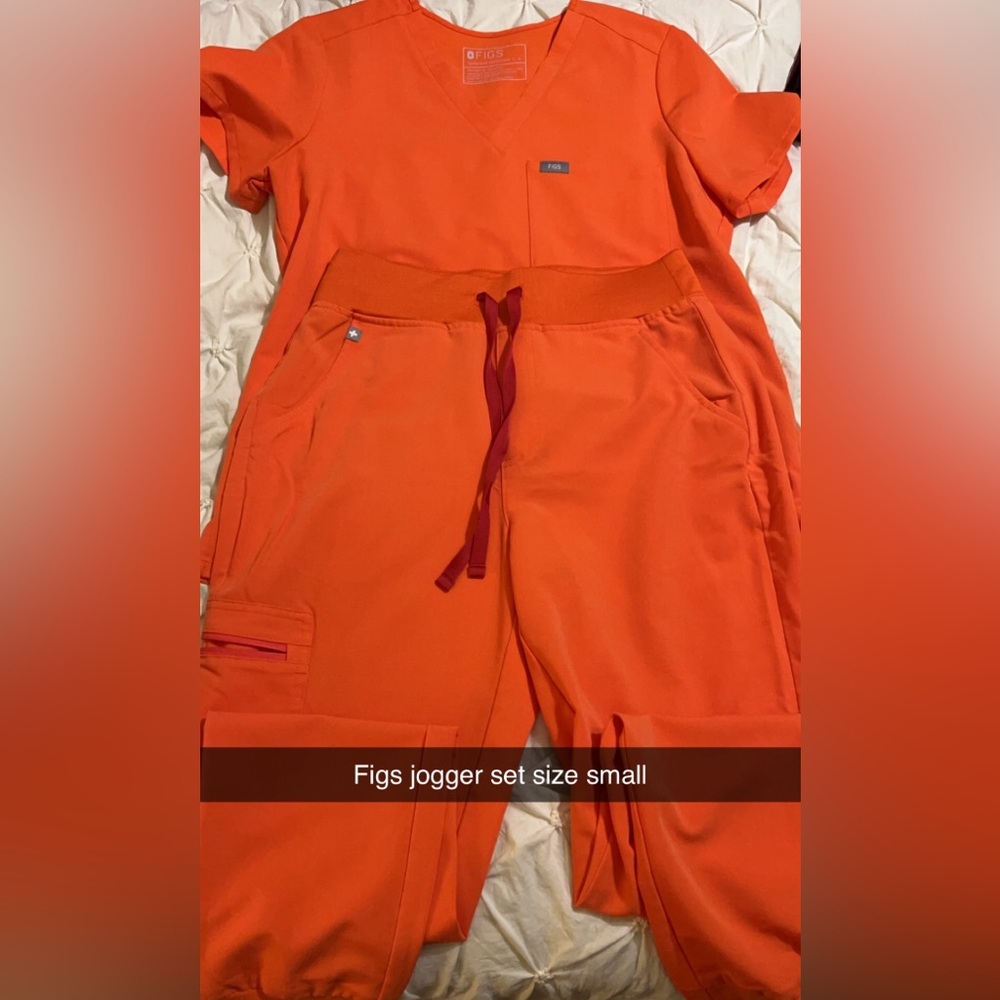 Figs Jogger Set